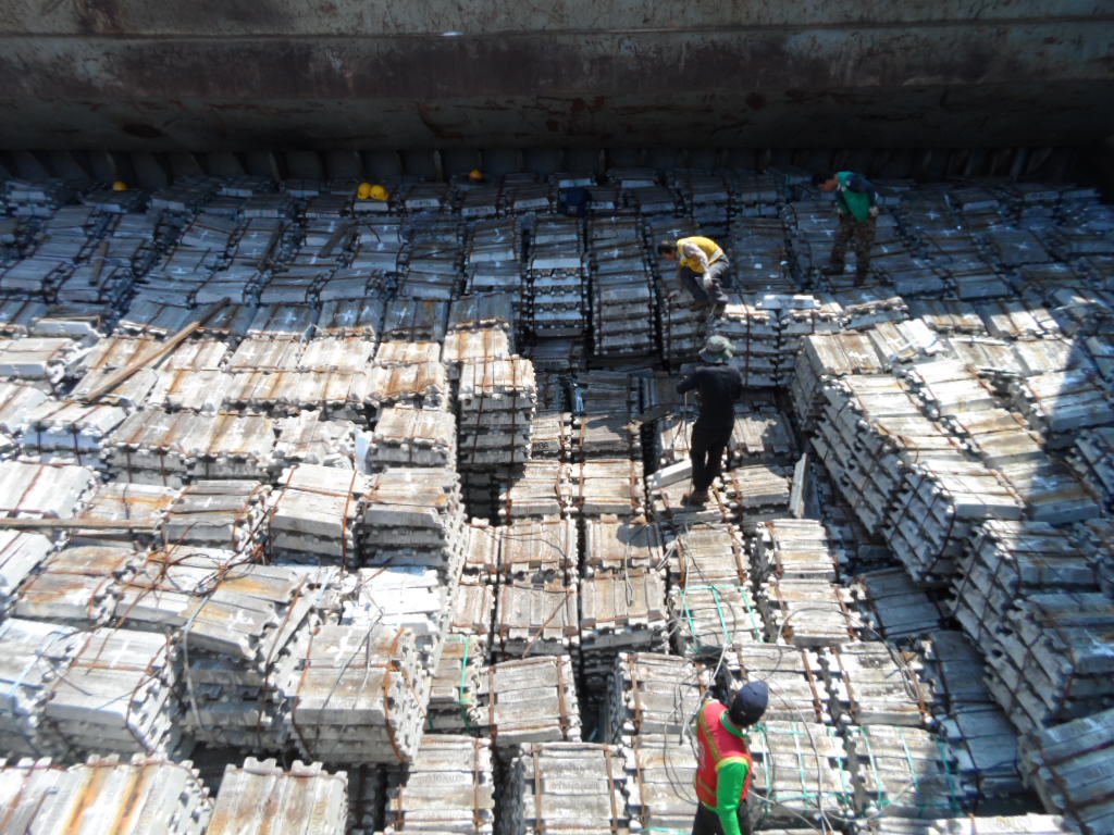 메탈 벌크 운영